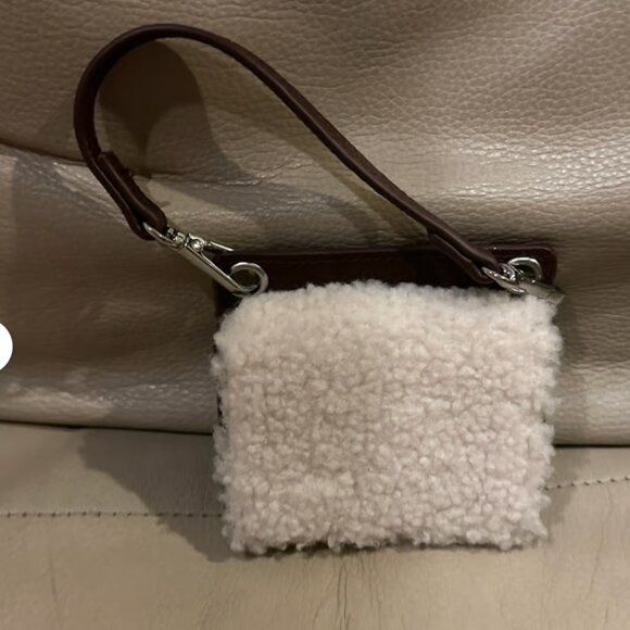 Chocolate/burgundy Aspen bag with custom faux Sherpa crossbody strap - Picture 6 of 7